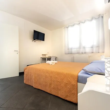 Konukevi La Stanza In Piazzetta 4*